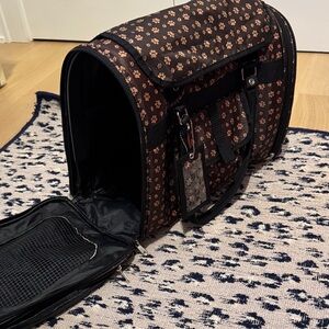 Brown Patterned Pet Carrier